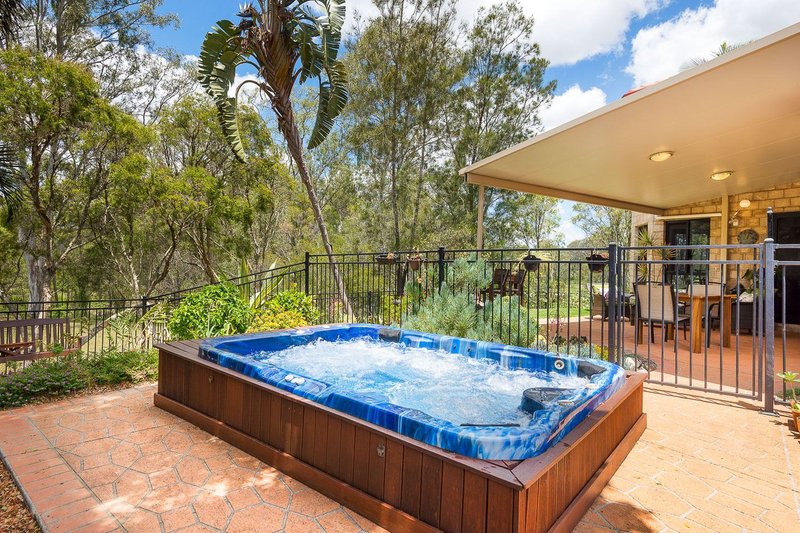 Photo - 12 Turnberry Close, Oxley QLD 4075 - Image 17