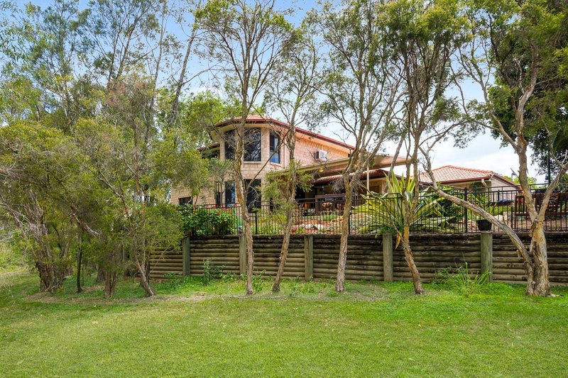 Photo - 12 Turnberry Close, Oxley QLD 4075 - Image 18