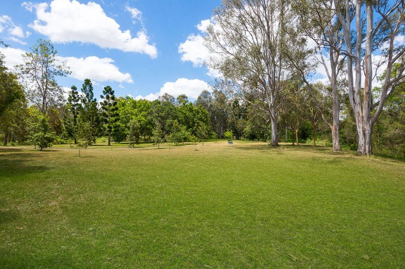 Photo - 12 Turnberry Close, Oxley QLD 4075 - Image 19