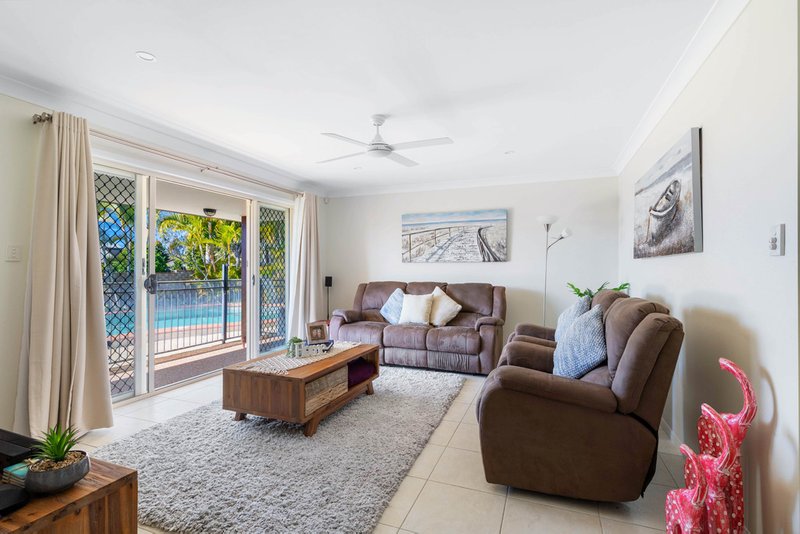 Photo - 12 Turnbury Street, Little Mountain QLD 4551 - Image 5