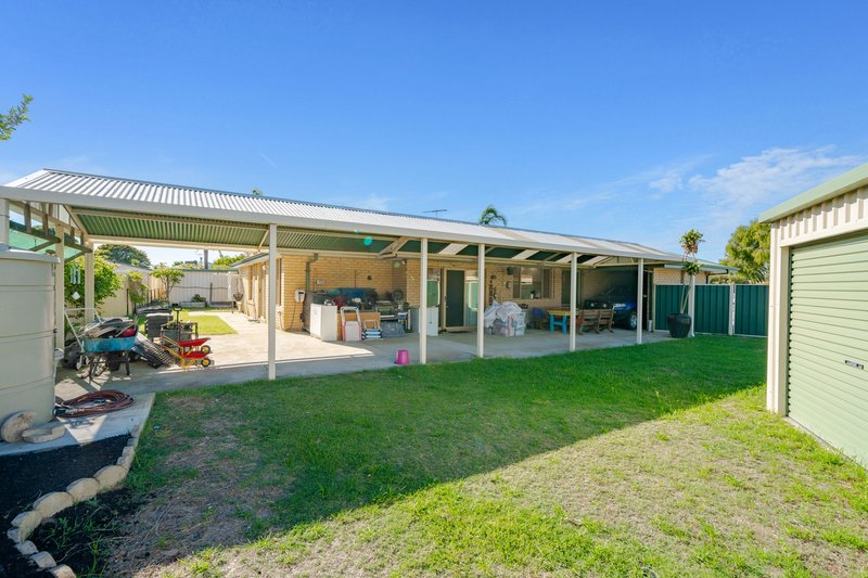 Photo - 12 Tweed Close, Warnbro WA 6169 - Image 16