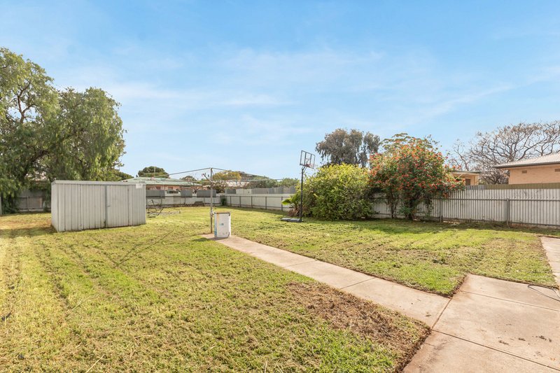 Photo - 12 Twyford Street, Elizabeth Grove SA 5112 - Image 14