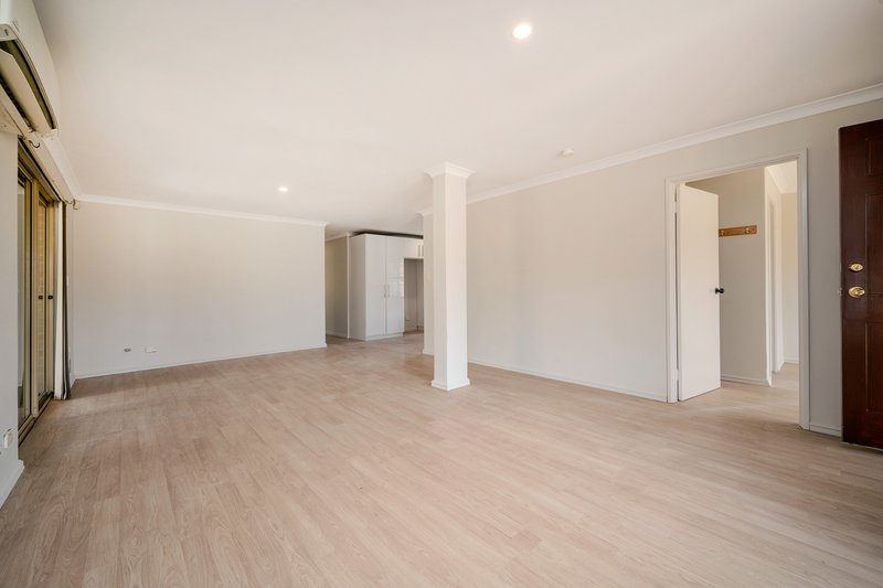 Photo - 12 Tynemouth Close, Merriwa WA 6030 - Image 6