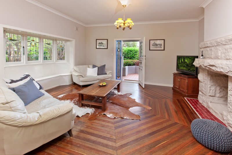 Photo - 12 Tyneside Avenue, Willoughby NSW 2068 - Image 5