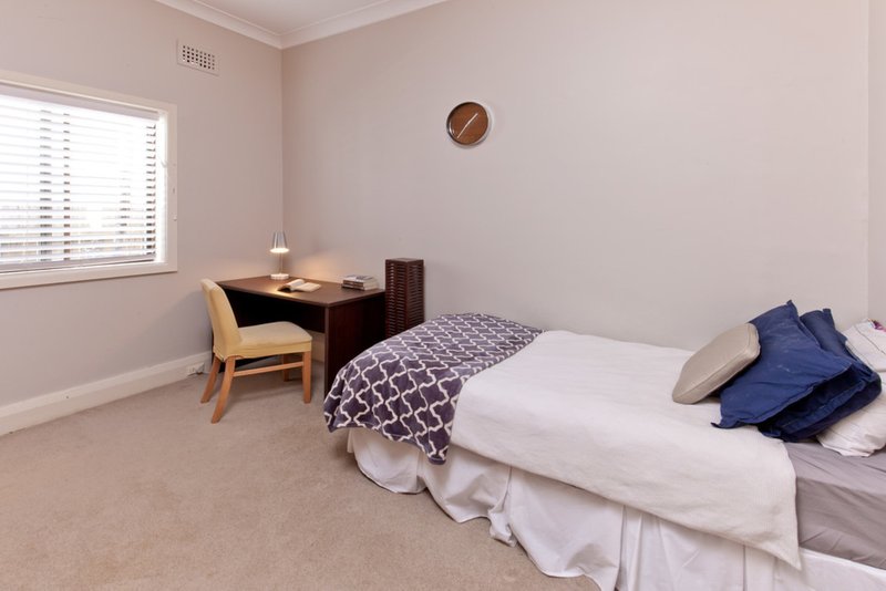 Photo - 12 Tyneside Avenue, Willoughby NSW 2068 - Image 10