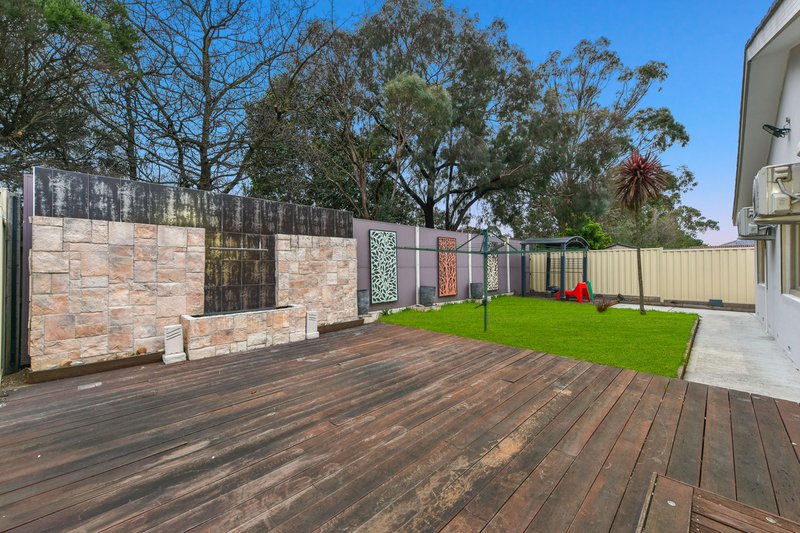 Photo - 12 Tyntynder Close, Berwick VIC 3806 - Image 22