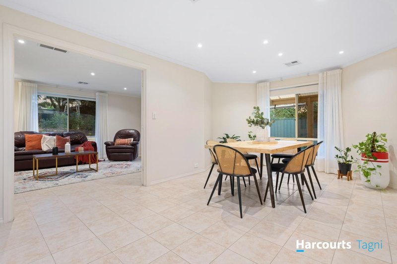 Photo - 12 Tyrone Court, Flagstaff Hill SA 5159 - Image 13