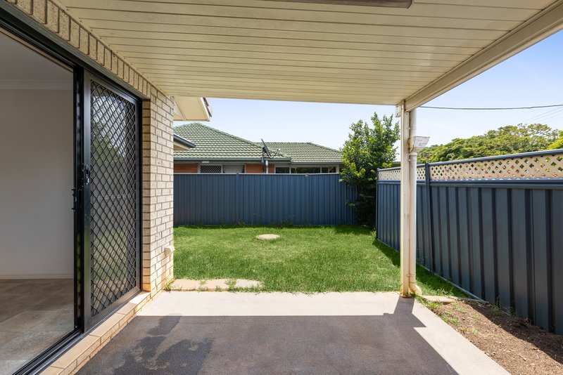 Photo - 12 Underwood Crescent, Harristown QLD 4350 - Image 9