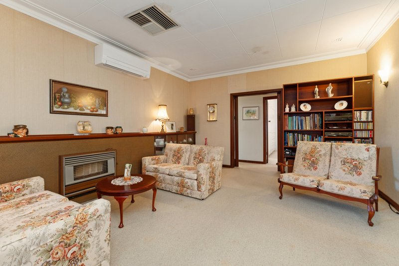 Photo - 12 Unwin Crescent, Salter Point WA 6152 - Image 7