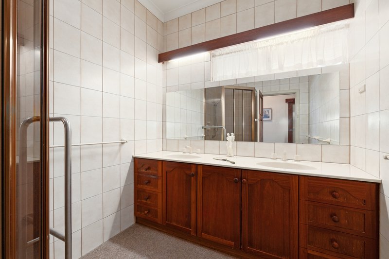 Photo - 12 Unwin Crescent, Salter Point WA 6152 - Image 15