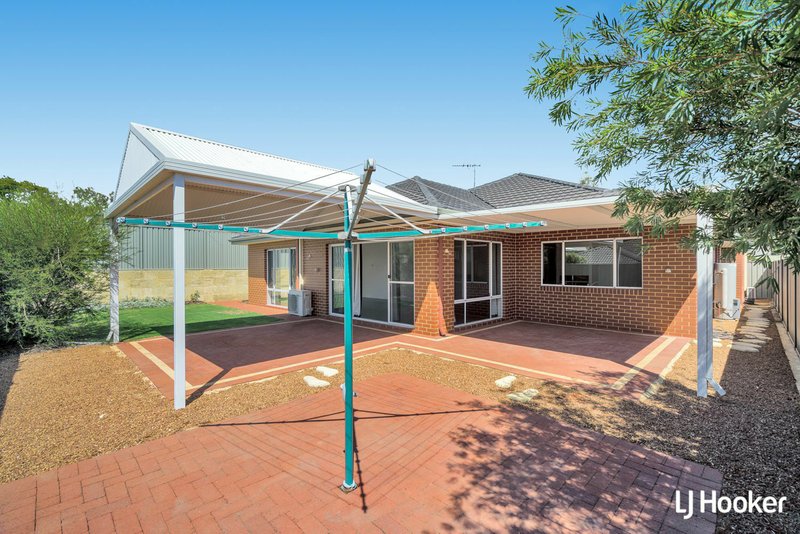 Photo - 12 Upwey Street, Wellard WA 6170 - Image 15