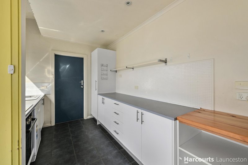 Photo - 12 Valley Street, Trevallyn TAS 7250 - Image 6