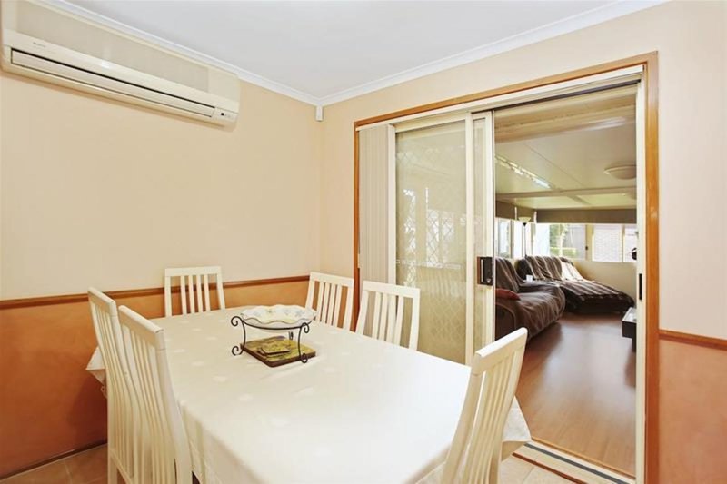 Photo - 12 Valley View Drive, Narellan NSW 2567 - Image 3