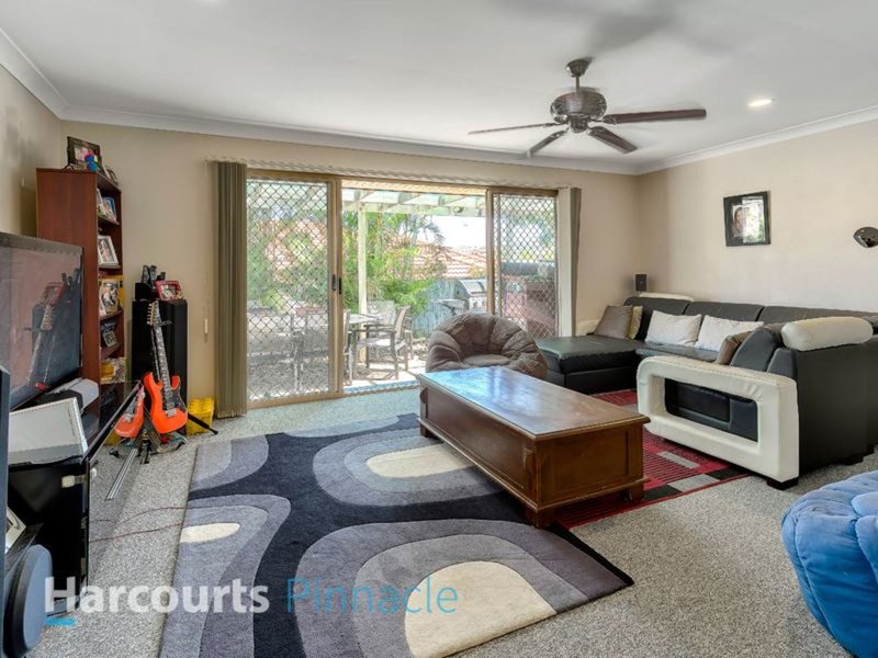 Photo - 12 Van Dyke Cres , Mcdowall QLD 4053 - Image 2