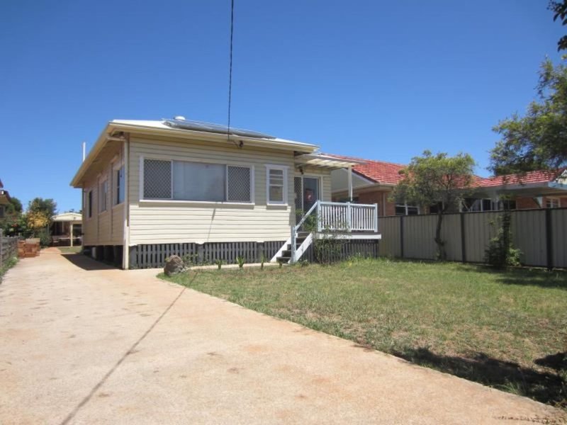 12 Vera Street, Newtown QLD 4350