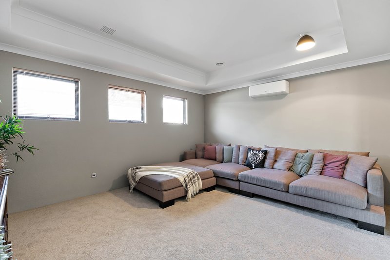 Photo - 12 Verde Road, Southern River WA 6110 - Image 6