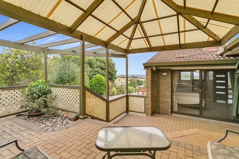 Photo - 12 Viewpoint Court, Wynn Vale SA 5127 - Image 10