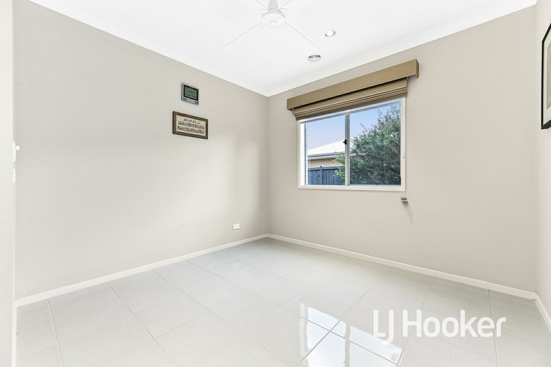 Photo - 12 Violet Street, Bunyip VIC 3815 - Image 13