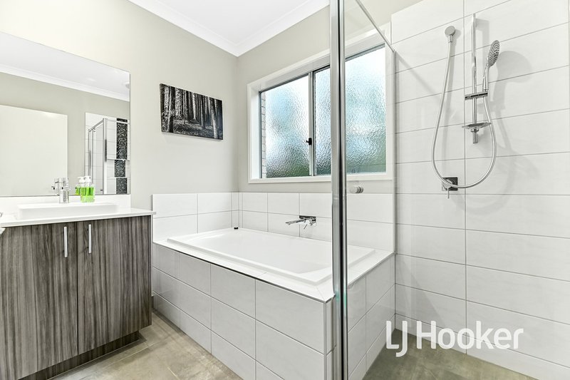 Photo - 12 Violet Street, Bunyip VIC 3815 - Image 15