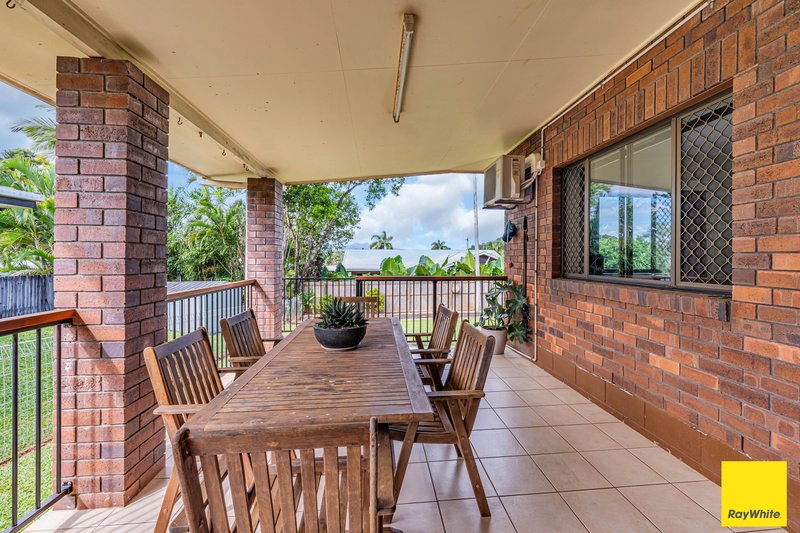 Photo - 12 Vista Street, Bayview Heights QLD 4868 - Image 12