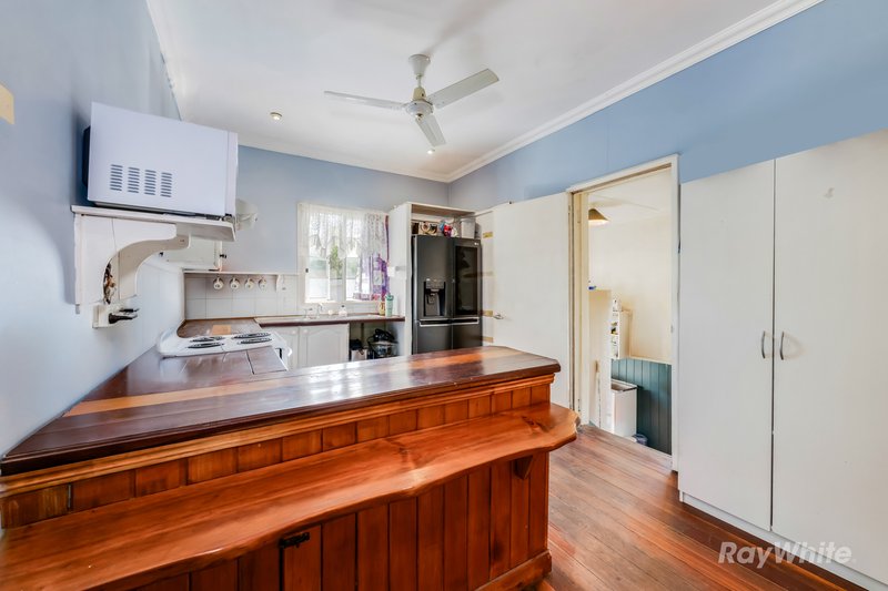 Photo - 12 Walker Street, Gin Gin QLD 4671 - Image 10