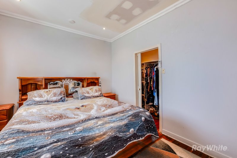 Photo - 12 Walker Street, Gin Gin QLD 4671 - Image 12