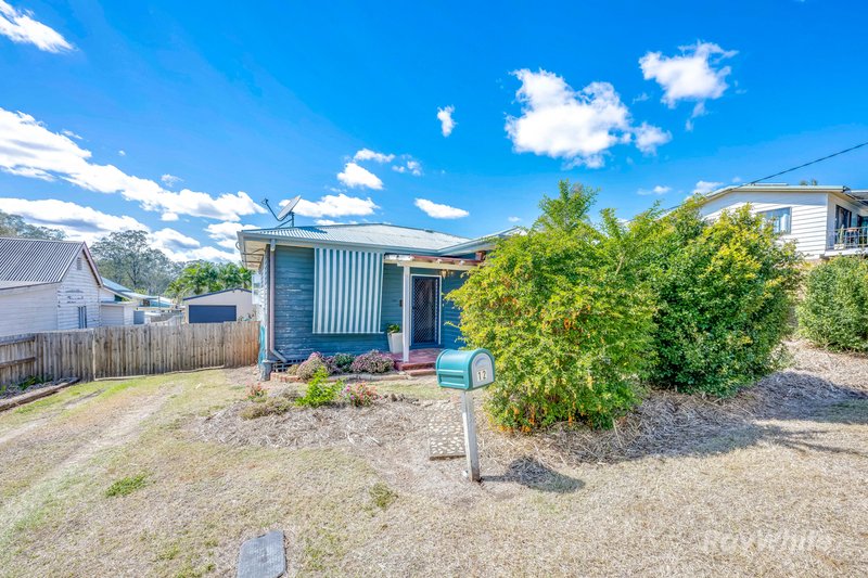 Photo - 12 Walker Street, Gin Gin QLD 4671 - Image 26