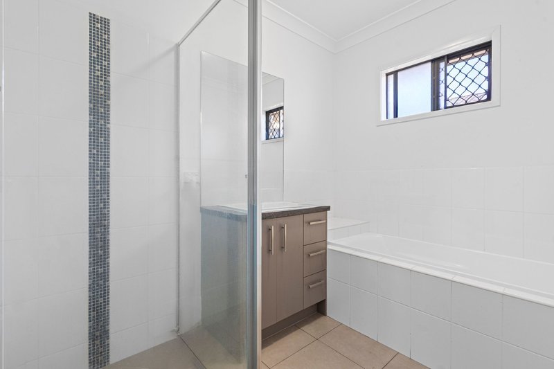 Photo - 12 Wallaman Close, Waterford QLD 4133 - Image 14