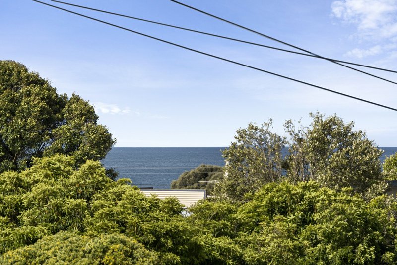 Photo - 12 Walpole Avenue, Indented Head VIC 3223 - Image 8