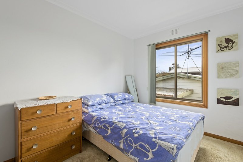 Photo - 12 Walpole Avenue, Indented Head VIC 3223 - Image 9