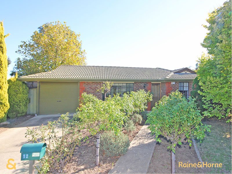 12 Warburton Drive, Woodcroft SA 5162