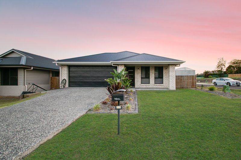 12 Ward Street, Flinders View QLD 4305