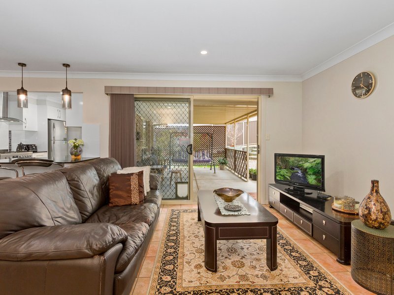 Photo - 12 Wardley Drive, Parkwood QLD 4214 - Image 4