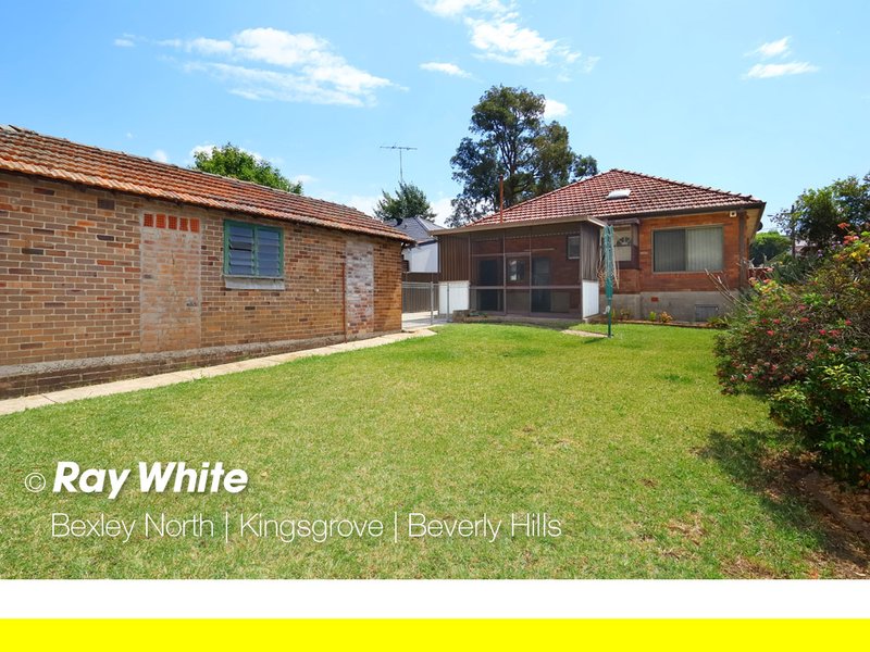 Photo - 12 Warejee Street, Kingsgrove NSW 2208 - Image 8