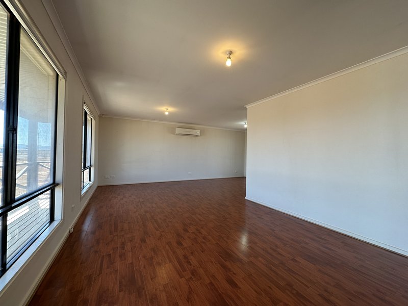 Photo - 12 Warner Drive, Port Paterson SA 5700 - Image 2