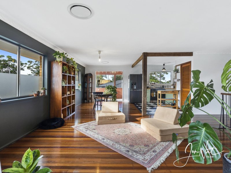 Photo - 12 Warner Street, Wellington Point QLD 4160 - Image 1