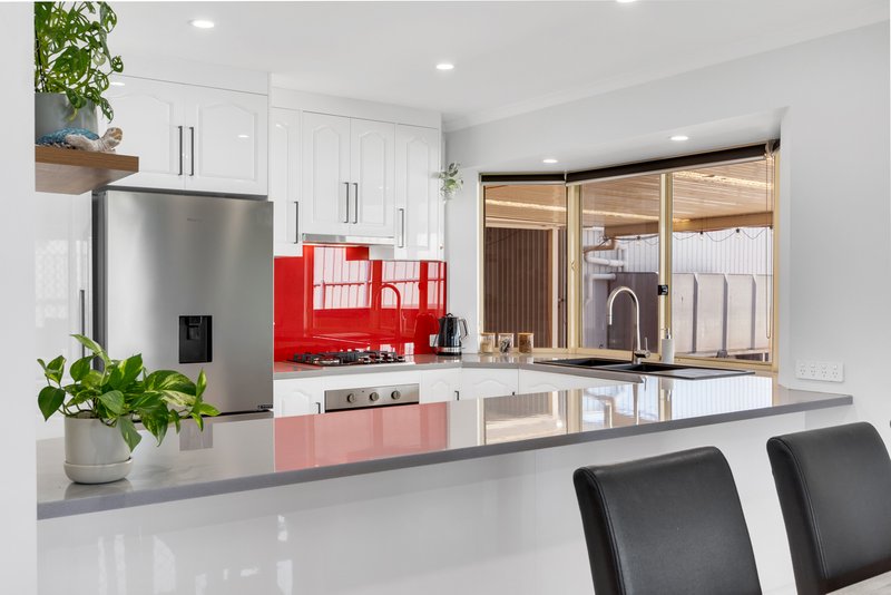 Photo - 12 Watchet Lane, Craigmore SA 5114 - Image 14