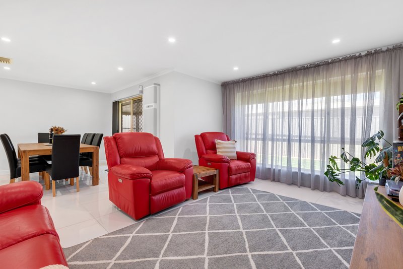 Photo - 12 Watchet Lane, Craigmore SA 5114 - Image 16