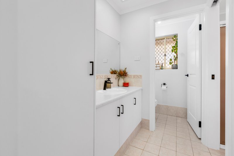 Photo - 12 Watchet Lane, Craigmore SA 5114 - Image 18