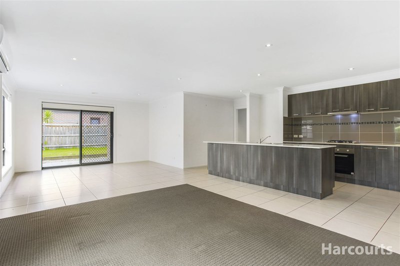 Photo - 12 Waterways Drive, Cranbourne North VIC 3977 - Image 2