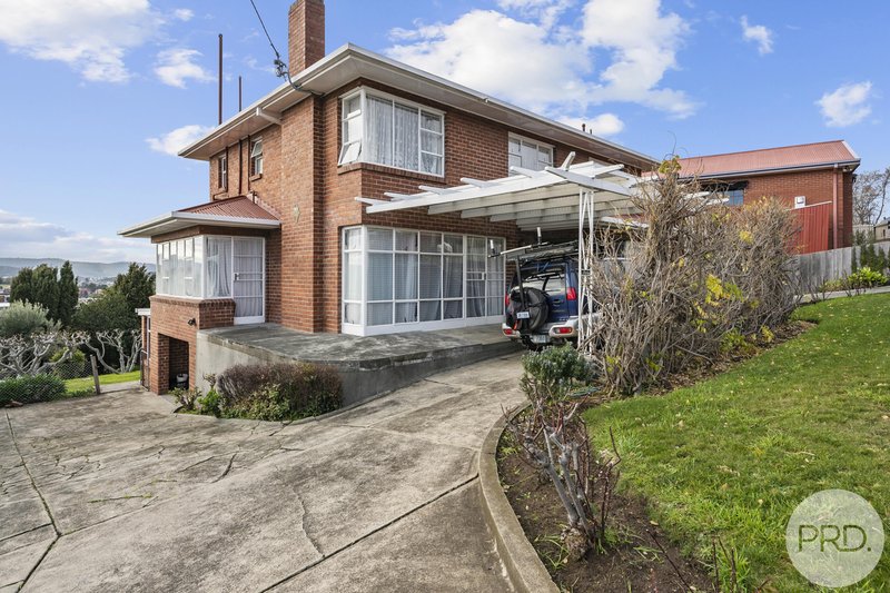 Photo - 12 Watkins Avenue, West Hobart TAS 7000 - Image 7