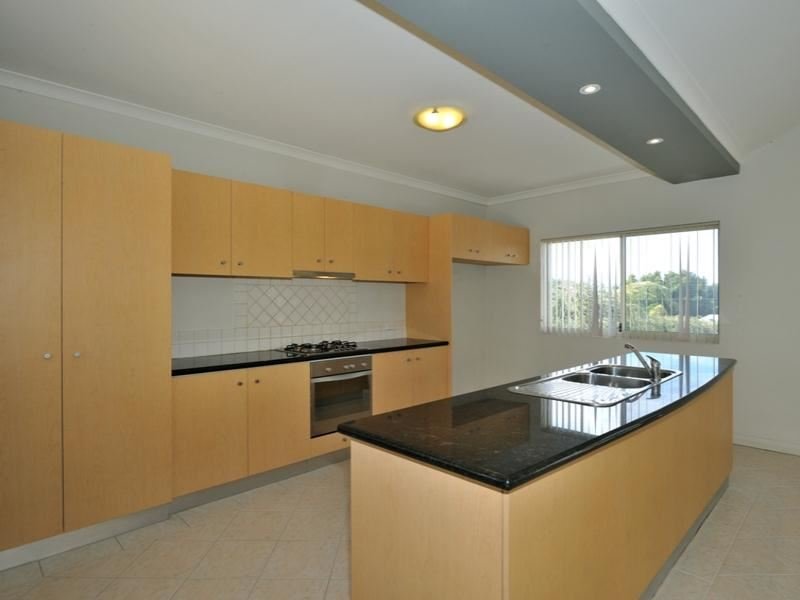 Photo - 12 Weld Street, Rockingham WA 6168 - Image 6