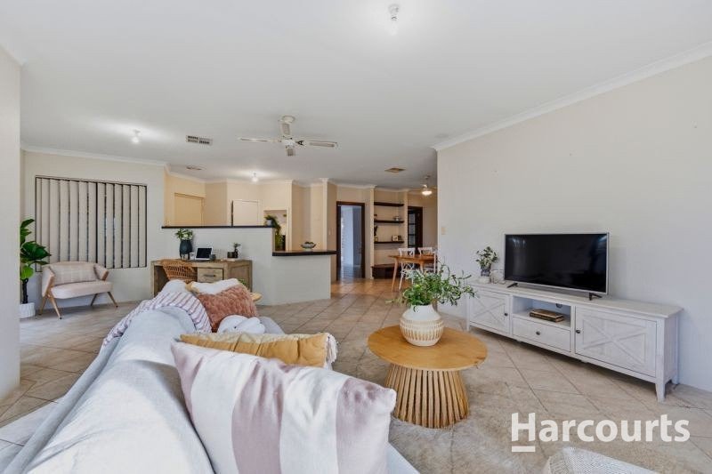Photo - 12 Westwind Place, Currambine WA 6028 - Image 16