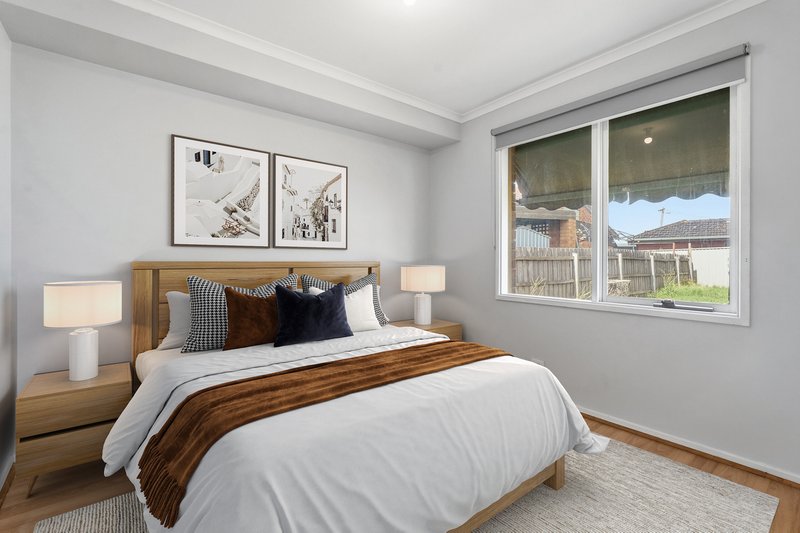 Photo - 12 Whipbird Close, Werribee VIC 3030 - Image 10