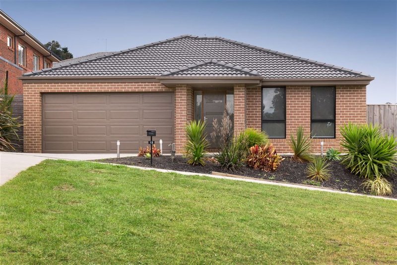 12 Whistler Drive, Berwick VIC 3806