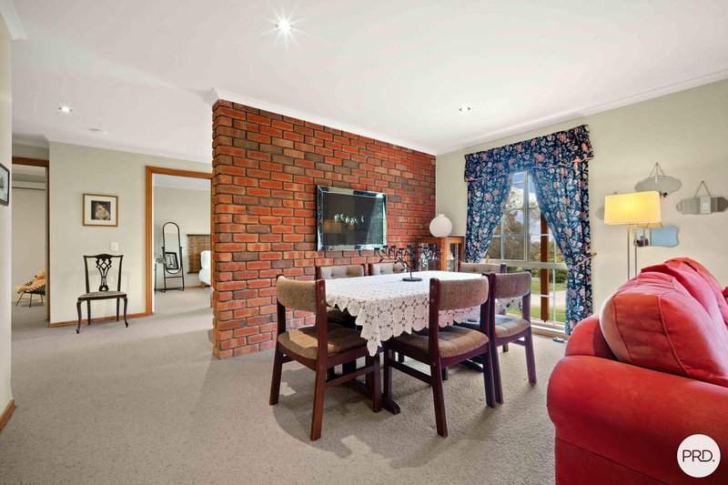 Photo - 12 White Hills Road, Creswick VIC 3363 - Image 4