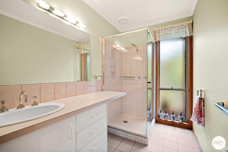 Photo - 12 White Hills Road, Creswick VIC 3363 - Image 10