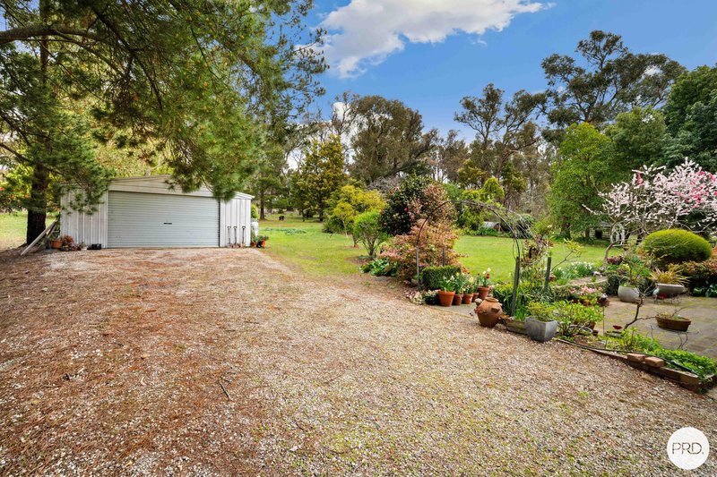 Photo - 12 White Hills Road, Creswick VIC 3363 - Image 14