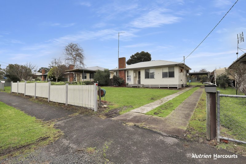 Photo - 12 White Street, Casterton VIC 3311 - Image 11