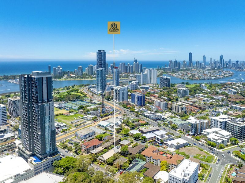 Photo - 12 White Street, Southport QLD 4215 - Image 7